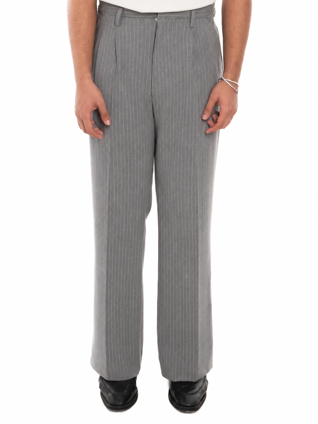 LINO Wide-Leg Trousers in Grey Pinstripe